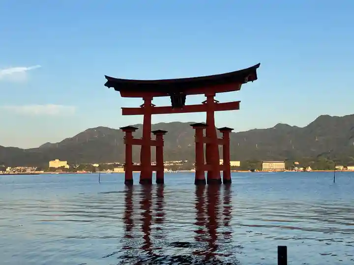 厳島神社(広島県)