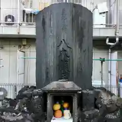 行成稲荷神社の建物その他