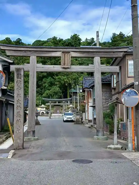 鳥海山大物忌神社吹浦口ノ宮(山形県)