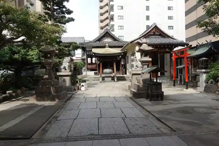 法案寺南坊の本殿・本堂