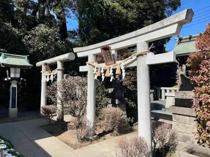 薭田神社の{uncategorized: "未分類", other: "その他", undefined: "問題あり", building: "その他建物", grave: "お墓", sacred_gate: "鳥居", guardian: "狛犬", statue: "像", buddha: "仏像", history: "歴史", nature: "自然", garden: "庭園", animal: "動物", pagoda: "塔", temizu: "手水舎", mountain_gate: "山門・神門", sanctuary: "本殿・本堂", subordinate: "末社・摂社", art: "芸術", scenery: "景色", jizo: "地蔵", ema: "絵馬", goshuin: "御朱印", omikuji: "おみくじ", items: "授与品その他", amulet: "お守り", goshuincho: "御朱印帳", eats: "食事", festival: "お祭り", votive_dance: "神楽", shichigosan: "七五三参", wedding: "結婚式", experience: "体験その他", initially: "初詣", around: "周辺", anti_infection: "感染症対策"}