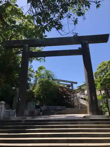 伊勢山皇大神宮の鳥居