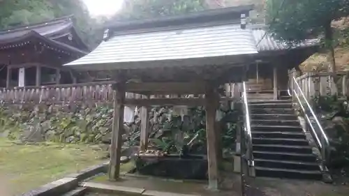 十五社神社の手水舎