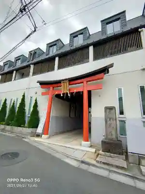 馬橋稲荷神社の鳥居