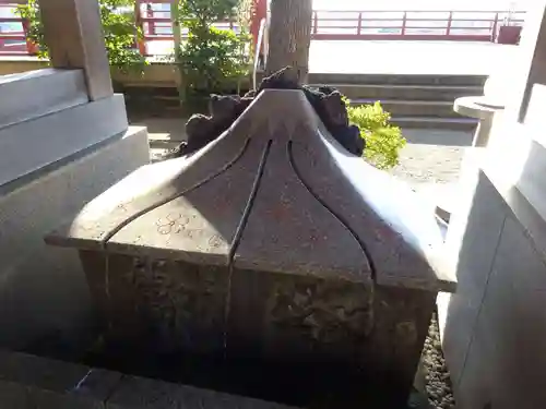多摩川浅間神社の手水舎