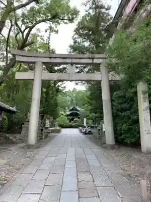 岡崎神社の鳥居