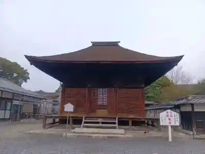 曼陀羅寺の{uncategorized: "未分類", other: "その他", undefined: "問題あり", building: "その他建物", grave: "お墓", sacred_gate: "鳥居", guardian: "狛犬", statue: "像", buddha: "仏像", history: "歴史", nature: "自然", garden: "庭園", animal: "動物", pagoda: "塔", temizu: "手水舎", mountain_gate: "山門・神門", sanctuary: "本殿・本堂", subordinate: "末社・摂社", art: "芸術", scenery: "景色", jizo: "地蔵", ema: "絵馬", goshuin: "御朱印", omikuji: "おみくじ", items: "授与品その他", amulet: "お守り", goshuincho: "御朱印帳", eats: "食事", festival: "お祭り", votive_dance: "神楽", shichigosan: "七五三参", wedding: "結婚式", experience: "体験その他", initially: "初詣", around: "周辺", anti_infection: "感染症対策"}