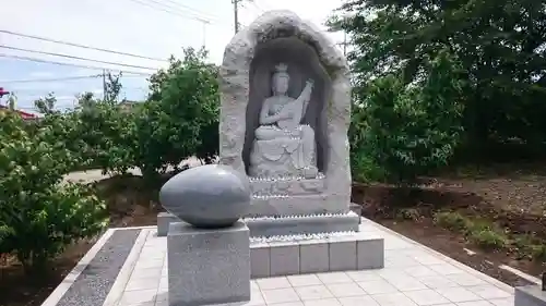 板倉雷電神社の仏像