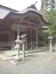 菅船神社の本殿