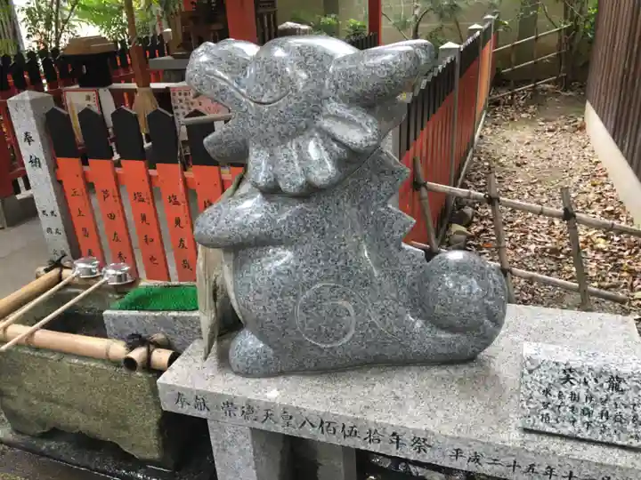 白峯神宮の狛犬