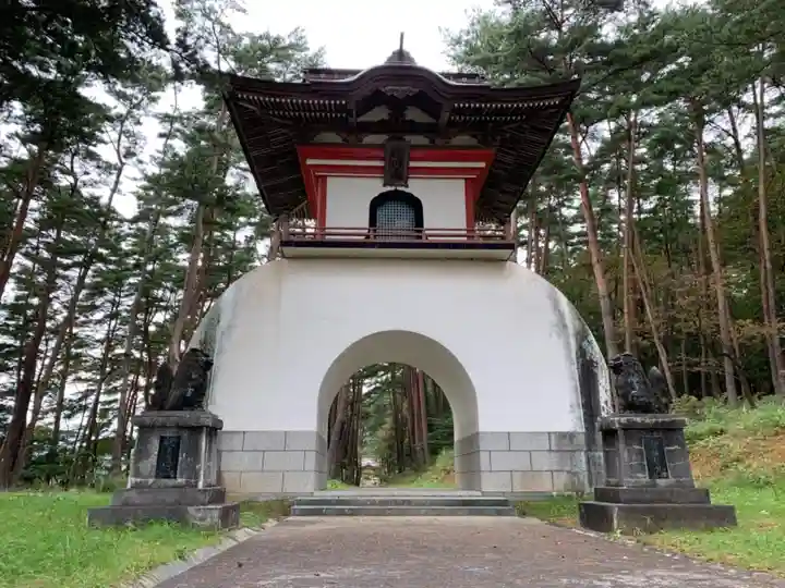 福泉寺の山門・神門
