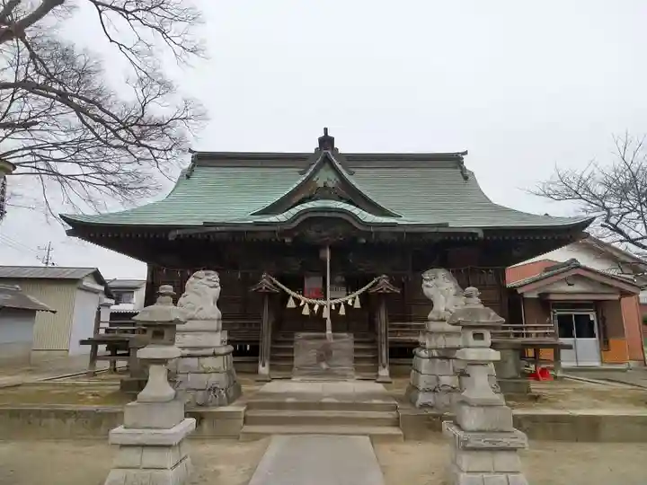 大桑神社の本殿・本堂