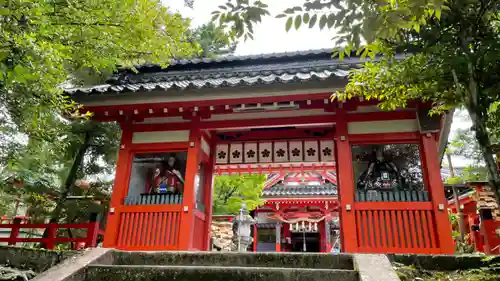 金澤神社の山門