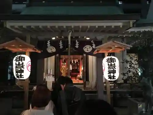 宮益御嶽神社の本殿・本堂