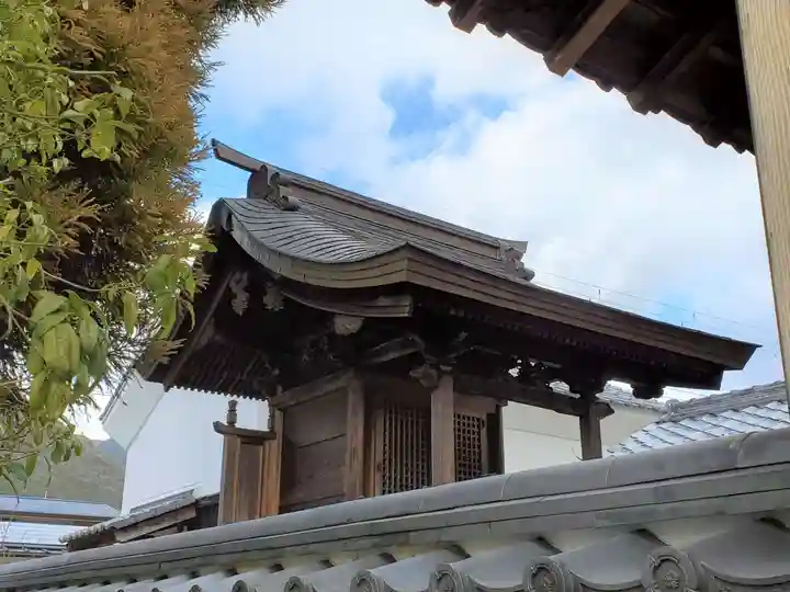 建勲神社の本殿・本堂
