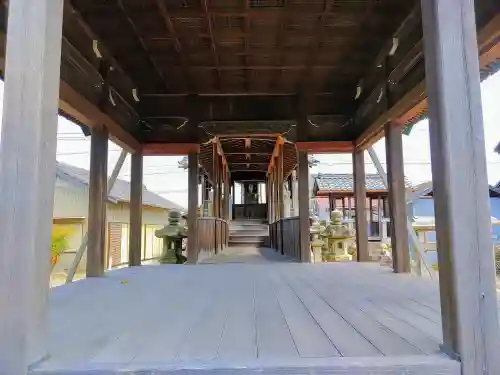 神明社（横池）の本殿・本堂