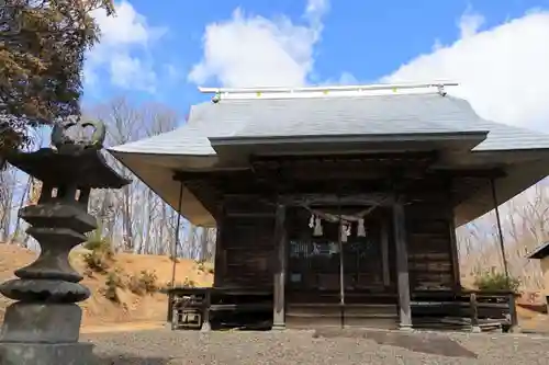 三渡神社の本殿・本堂