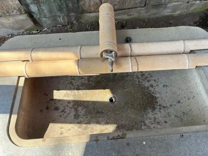 御嶽神社の{uncategorized: "未分類", other: "その他", undefined: "問題あり", building: "その他建物", grave: "お墓", sacred_gate: "鳥居", guardian: "狛犬", statue: "像", buddha: "仏像", history: "歴史", nature: "自然", garden: "庭園", animal: "動物", pagoda: "塔", temizu: "手水舎", mountain_gate: "山門・神門", sanctuary: "本殿・本堂", subordinate: "末社・摂社", art: "芸術", scenery: "景色", jizo: "地蔵", ema: "絵馬", goshuin: "御朱印", omikuji: "おみくじ", items: "授与品その他", amulet: "お守り", goshuincho: "御朱印帳", eats: "食事", festival: "お祭り", votive_dance: "神楽", shichigosan: "七五三参", wedding: "結婚式", experience: "体験その他", initially: "初詣", around: "周辺", anti_infection: "感染症対策"}