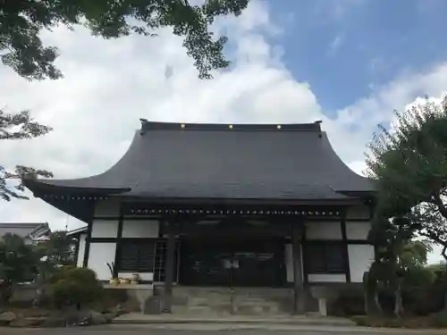 明覚寺の本殿・本堂
