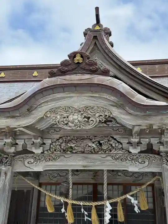 厳島神社の{uncategorized: "未分類", other: "その他", undefined: "問題あり", building: "その他建物", grave: "お墓", sacred_gate: "鳥居", guardian: "狛犬", statue: "像", buddha: "仏像", history: "歴史", nature: "自然", garden: "庭園", animal: "動物", pagoda: "塔", temizu: "手水舎", mountain_gate: "山門・神門", sanctuary: "本殿・本堂", subordinate: "末社・摂社", art: "芸術", scenery: "景色", jizo: "地蔵", ema: "絵馬", goshuin: "御朱印", omikuji: "おみくじ", items: "授与品その他", amulet: "お守り", goshuincho: "御朱印帳", eats: "食事", festival: "お祭り", votive_dance: "神楽", shichigosan: "七五三参", wedding: "結婚式", experience: "体験その他", initially: "初詣", around: "周辺", anti_infection: "感染症対策"}