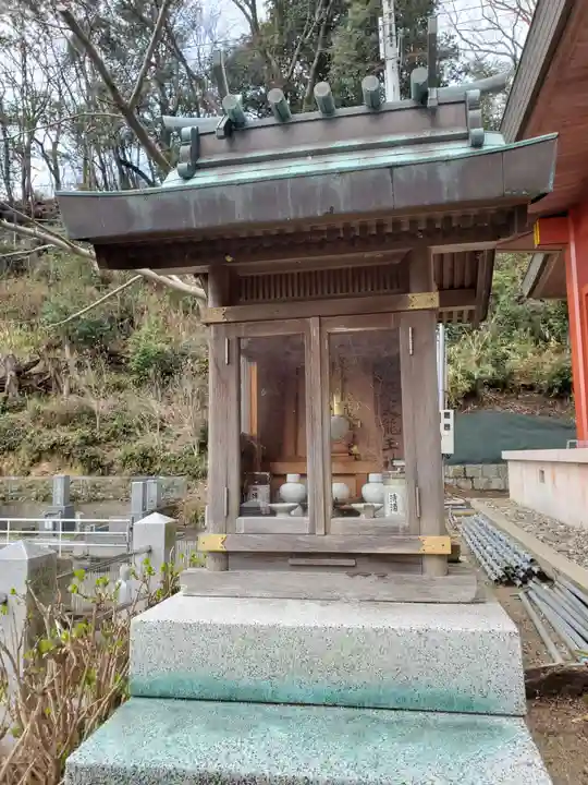 雷聲寺の末社・摂社
