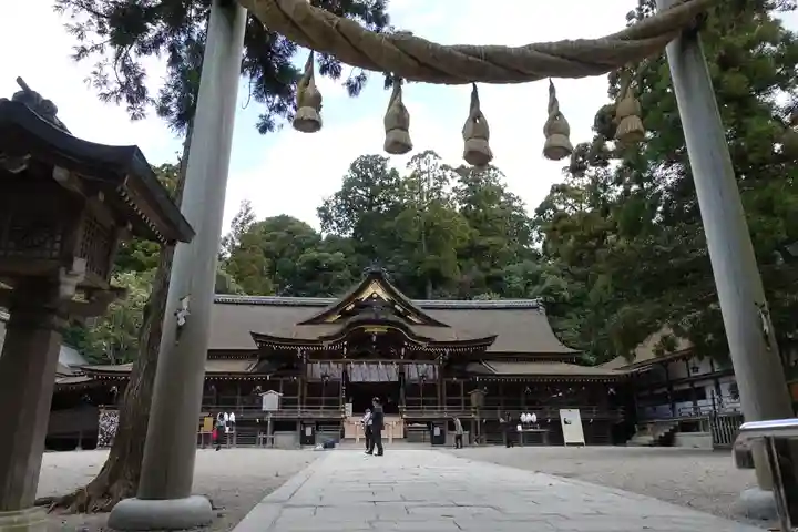 大神神社の本殿・本堂