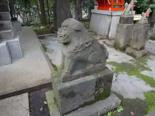 熊野神社の狛犬