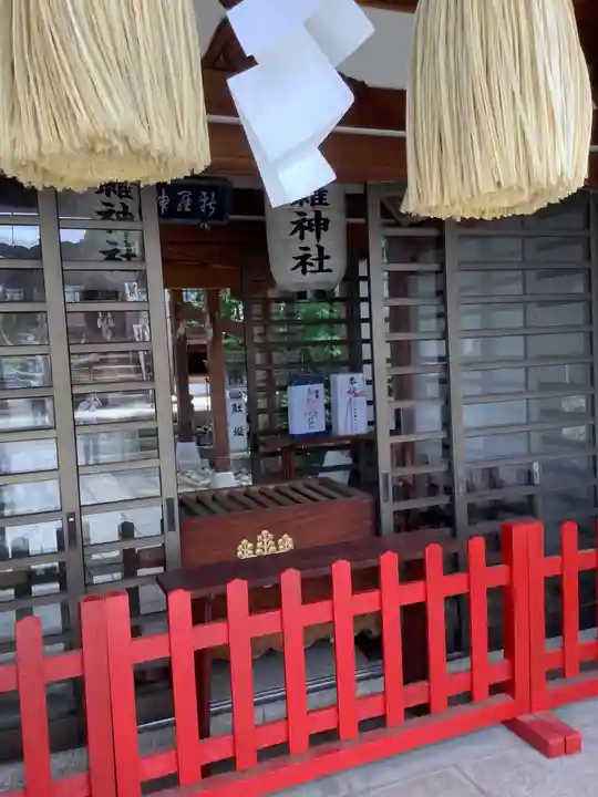 新羅神社の本殿・本堂