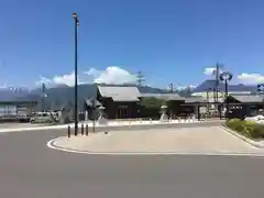 穂高神社本宮の周辺