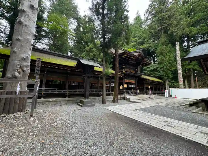 諏訪大社下社春宮(長野県)