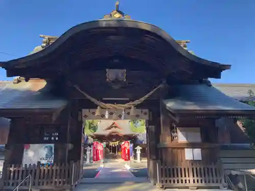 八幡古表神社の山門