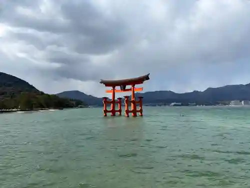厳島神社(広島県)