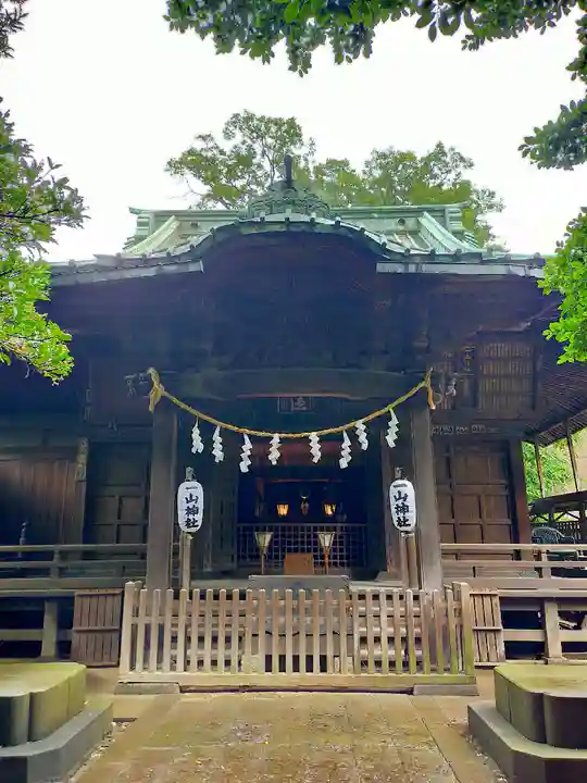 一山神社の本殿・本堂