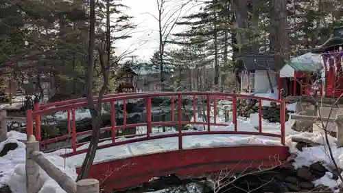 白石神社の庭園