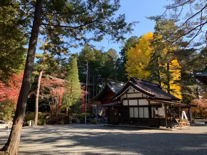 北口本宮冨士浅間神社の本殿・本堂