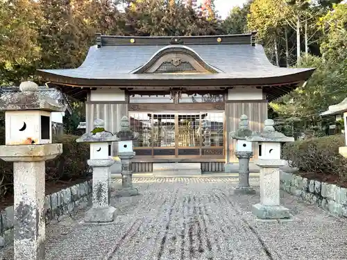 天神社の本殿