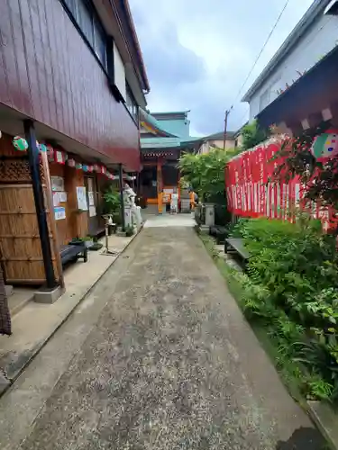 豊受稲荷本宮のその他建物