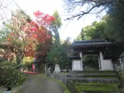 光明院の山門・神門