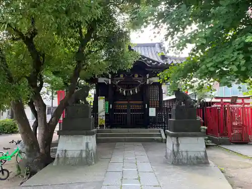 矢口氷川神社の本殿・本堂