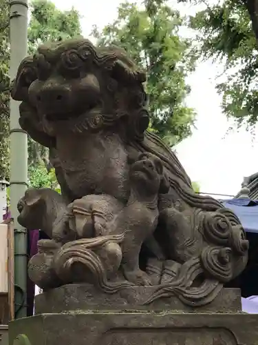 戸越八幡神社の狛犬