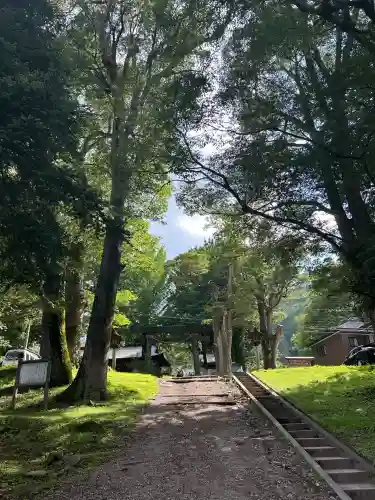 諏訪大社上社前宮(長野県)