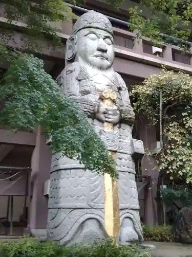 善養寺（善養密寺）の像