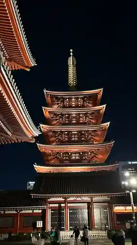 浅草寺の塔