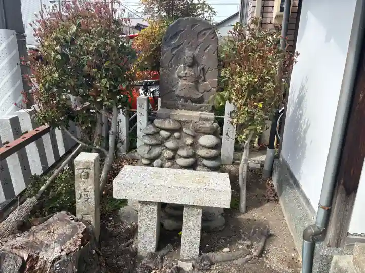 豪潮寺(不動院)の{uncategorized: "未分類", other: "その他", undefined: "問題あり", building: "その他建物", grave: "お墓", sacred_gate: "鳥居", guardian: "狛犬", statue: "像", buddha: "仏像", history: "歴史", nature: "自然", garden: "庭園", animal: "動物", pagoda: "塔", temizu: "手水舎", mountain_gate: "山門・神門", sanctuary: "本殿・本堂", subordinate: "末社・摂社", art: "芸術", scenery: "景色", jizo: "地蔵", ema: "絵馬", goshuin: "御朱印", omikuji: "おみくじ", items: "授与品その他", amulet: "お守り", goshuincho: "御朱印帳", eats: "食事", festival: "お祭り", votive_dance: "神楽", shichigosan: "七五三参", wedding: "結婚式", experience: "体験その他", initially: "初詣", around: "周辺", anti_infection: "感染症対策"}