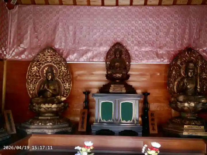 神門寺の{uncategorized: "未分類", other: "その他", undefined: "問題あり", building: "その他建物", grave: "お墓", sacred_gate: "鳥居", guardian: "狛犬", statue: "像", buddha: "仏像", history: "歴史", nature: "自然", garden: "庭園", animal: "動物", pagoda: "塔", temizu: "手水舎", mountain_gate: "山門・神門", sanctuary: "本殿・本堂", subordinate: "末社・摂社", art: "芸術", scenery: "景色", jizo: "地蔵", ema: "絵馬", goshuin: "御朱印", omikuji: "おみくじ", items: "授与品その他", amulet: "お守り", goshuincho: "御朱印帳", eats: "食事", festival: "お祭り", votive_dance: "神楽", shichigosan: "七五三参", wedding: "結婚式", experience: "体験その他", initially: "初詣", around: "周辺", anti_infection: "感染症対策"}