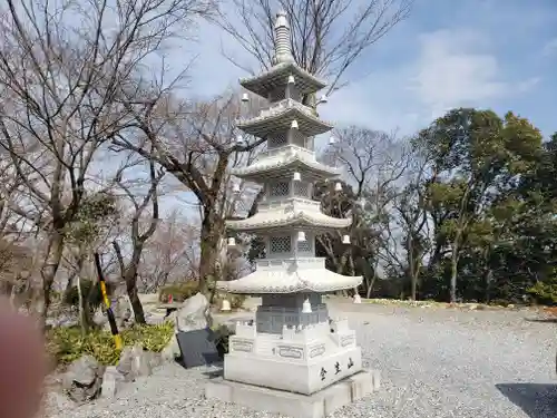 金生山 明星輪寺の塔