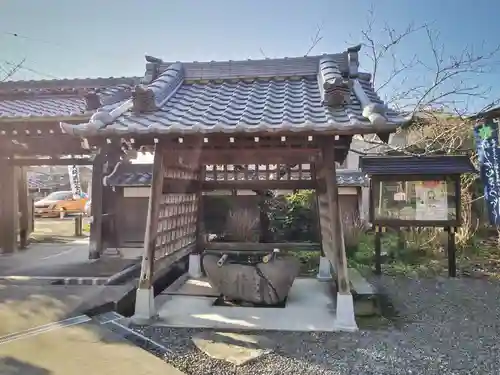 成願寺の手水舎