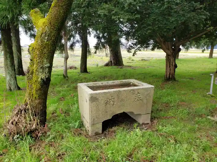 稲荷神社の手水舎