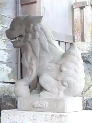 板山神社の狛犬