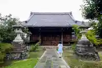 勝宝寺の本殿・本堂